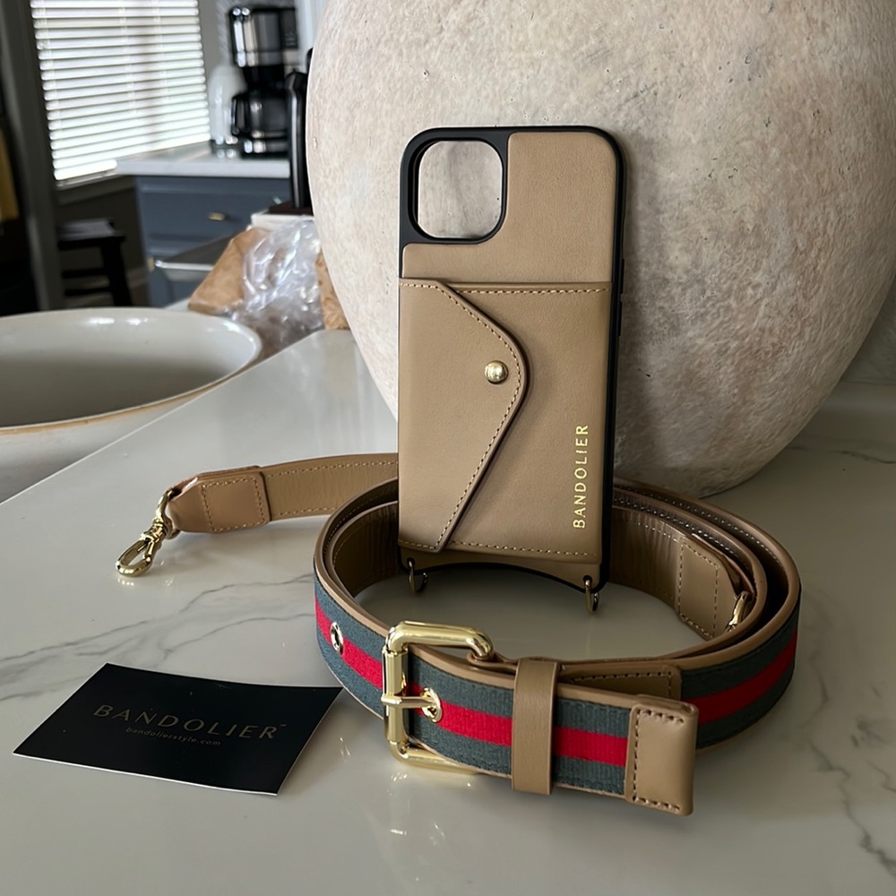 Bandolier Kimberly Case and Strap IPhone 13